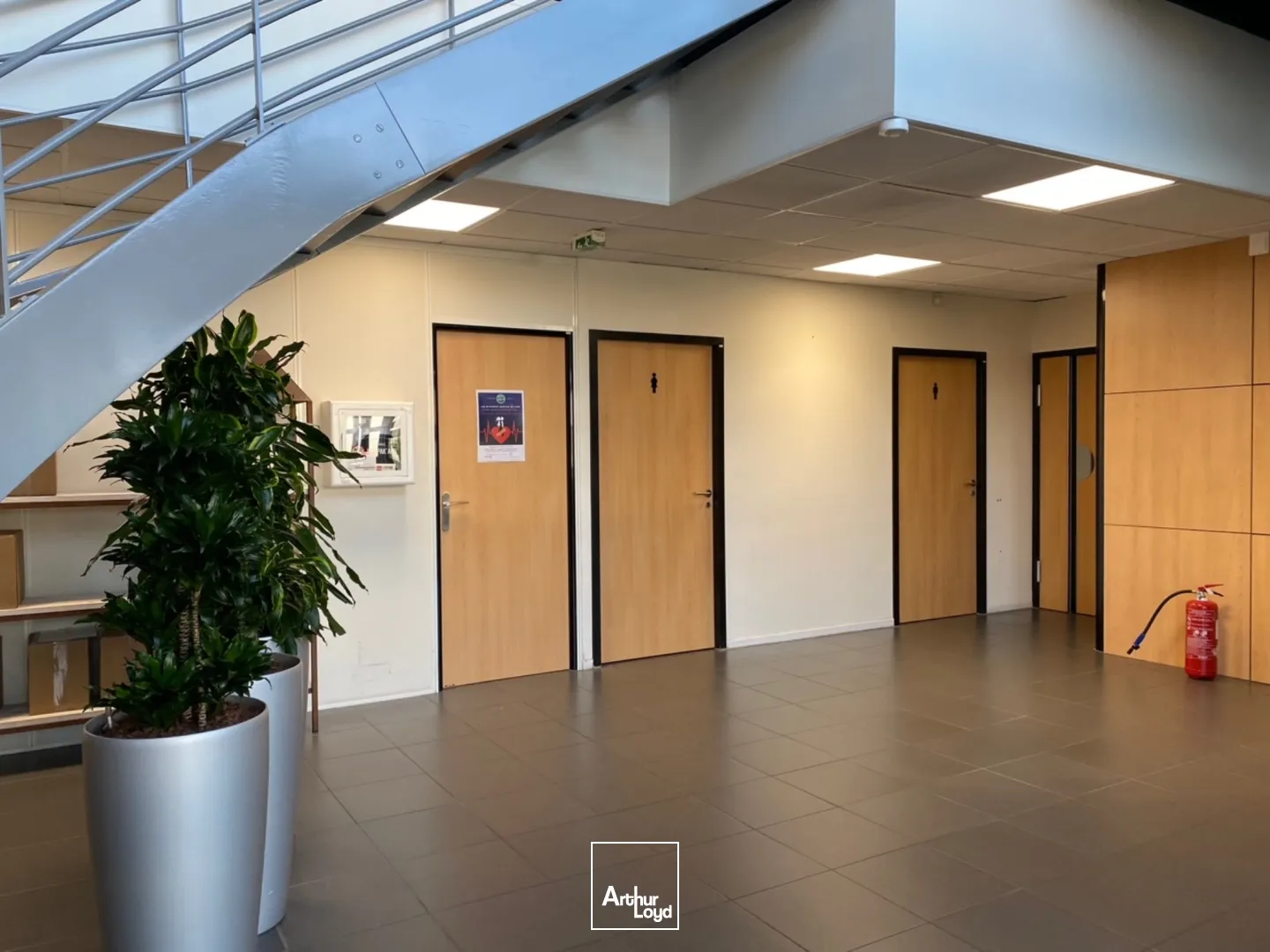 Armentières : bureaux à louer disponibles en RDC