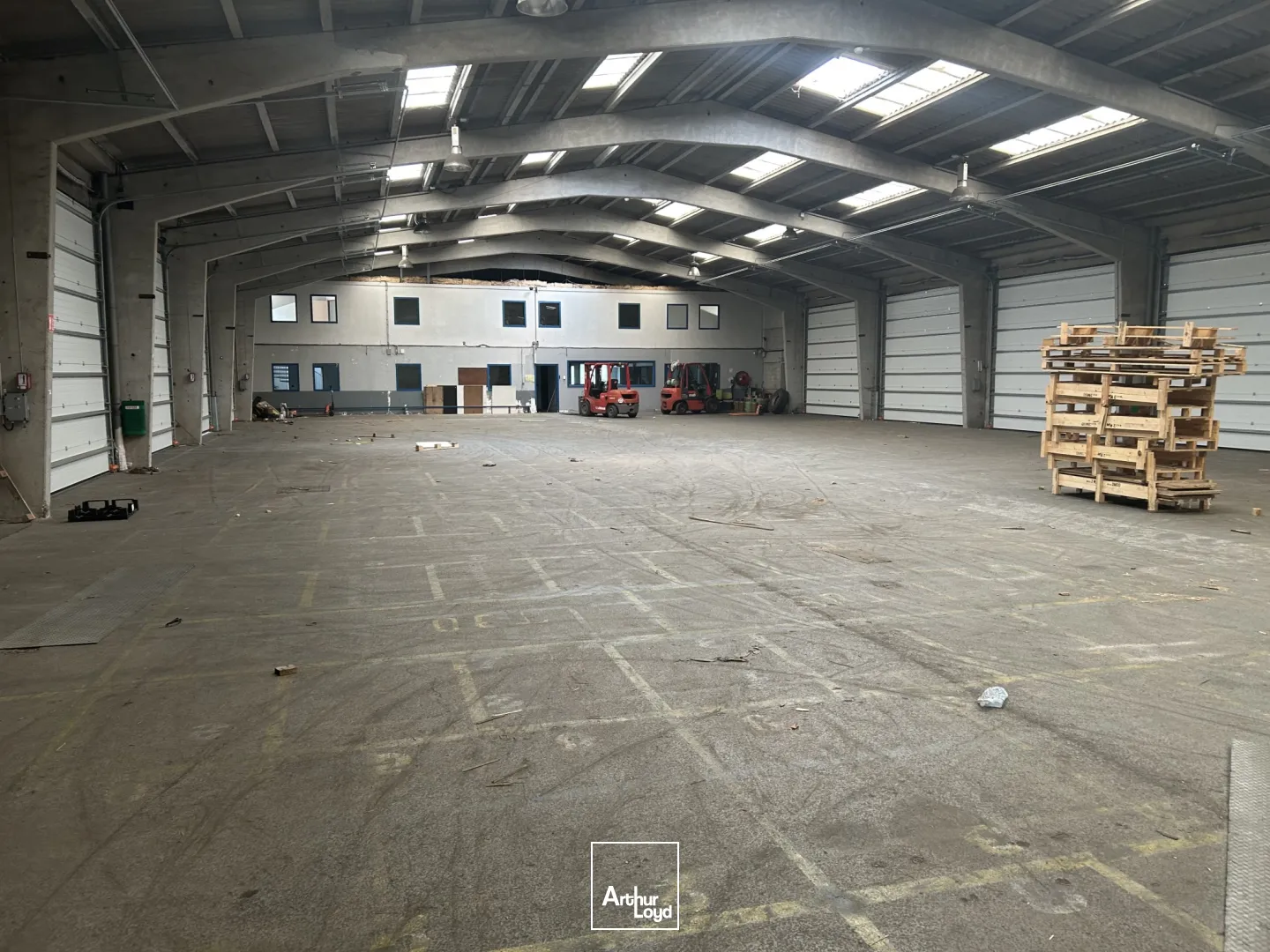 Entrepôt idéal pour logistique urbaine - CRT de Lesquin