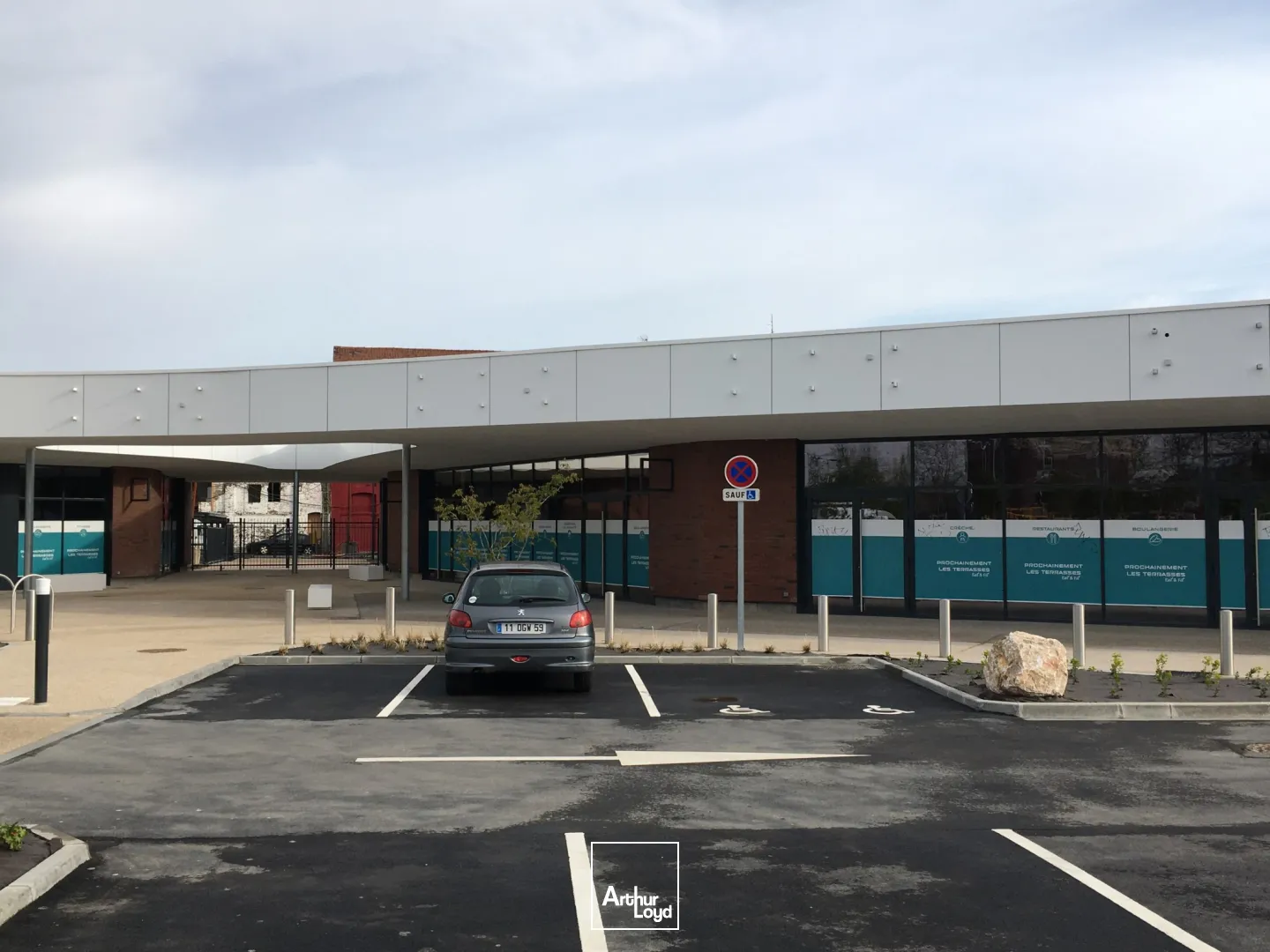 Locaux commerciaux à louer à LA MADELEINE 59110