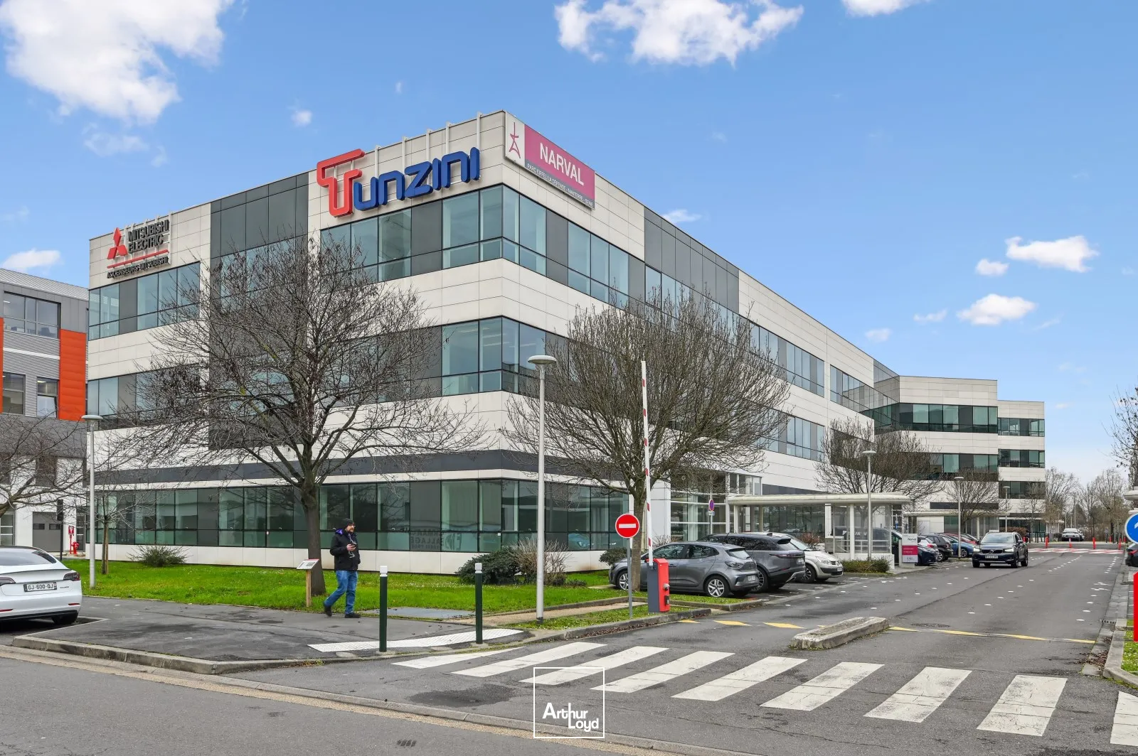 Parc d'activité Nanterre-Seine - A proximité de la Défense - Locaux mixtes à louer