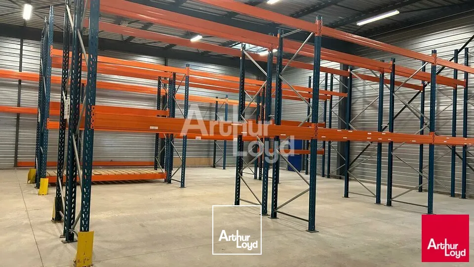 NEUNG SUR BEUVRON - LOCATION LOCAL D'ACTIVITÉ DE 638 M² - ZONE D'ACTIVITÉ