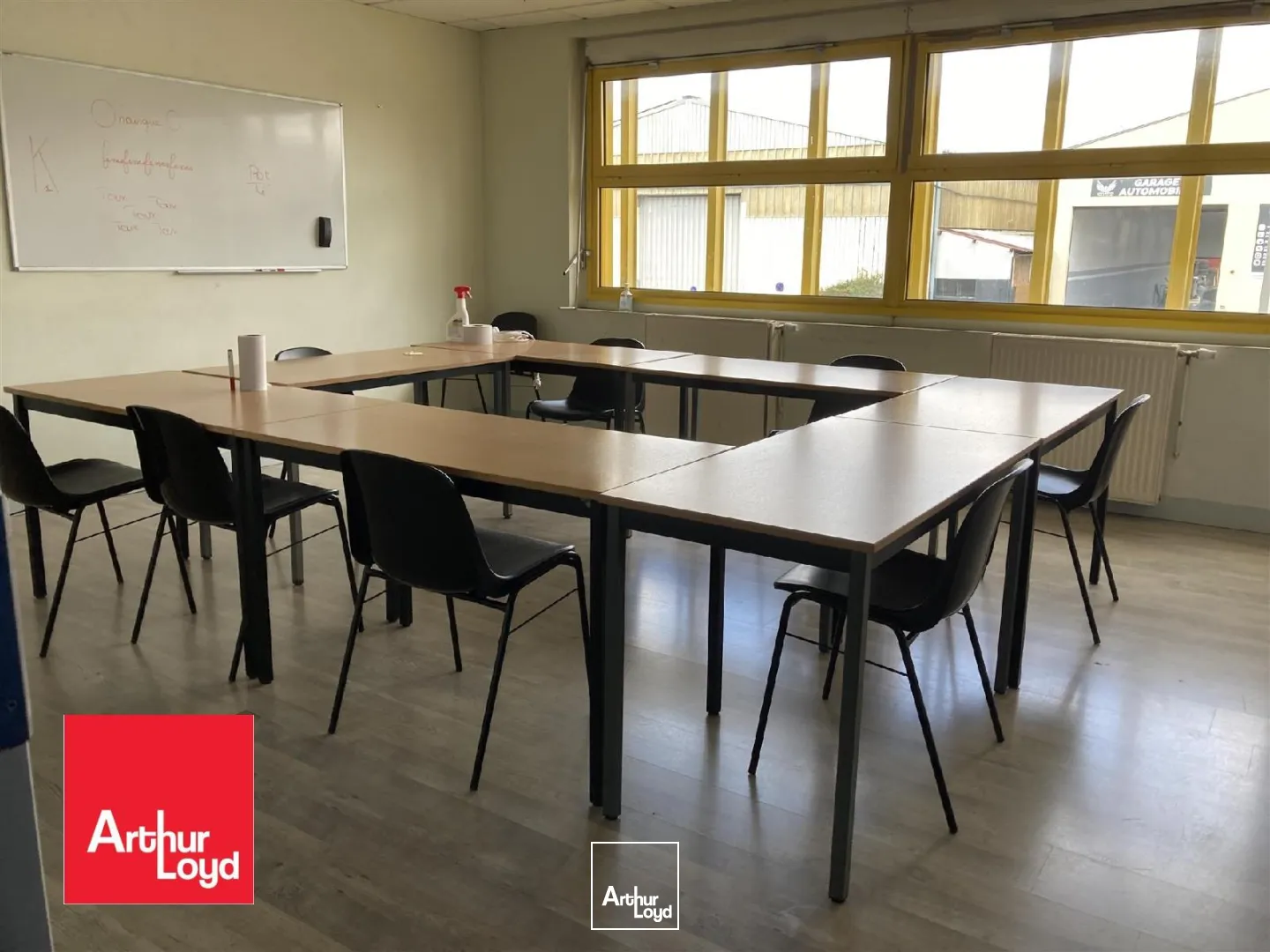 Bureau à louer à LE COUDRAY 28630