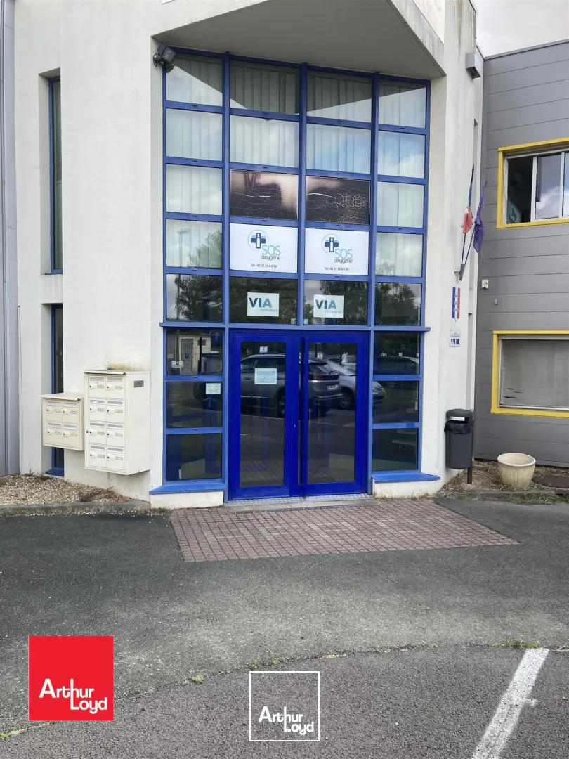 Bureau à louer à LE COUDRAY 28630