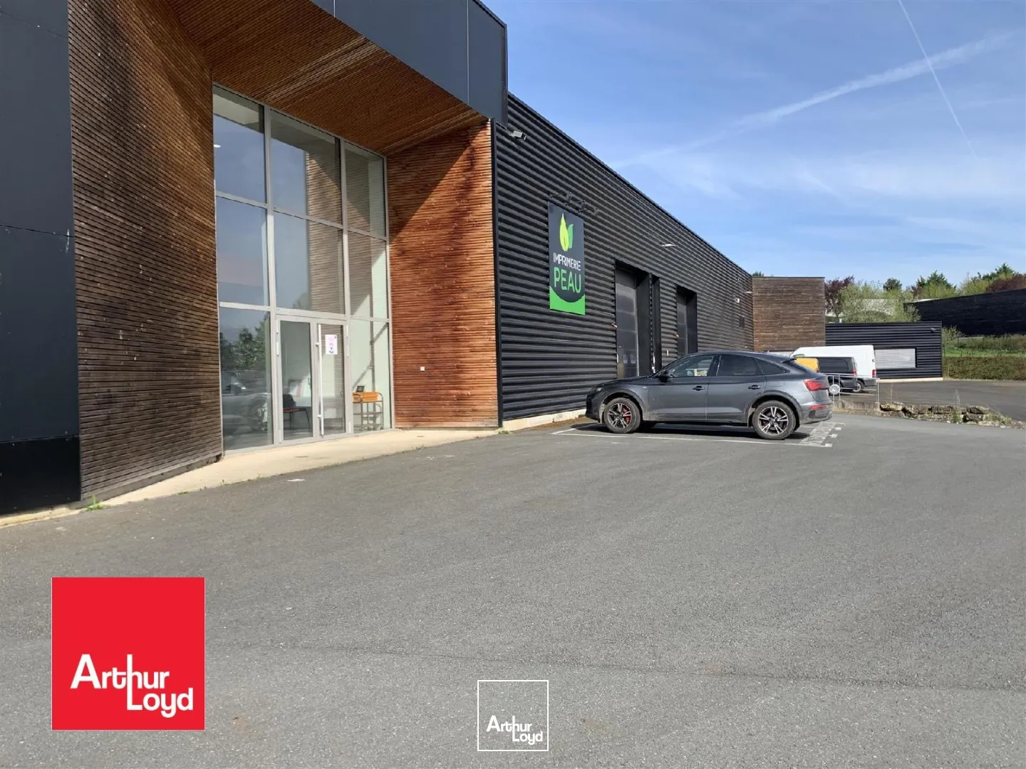 Local d'activité à vendre à BERD'HUIS 61130