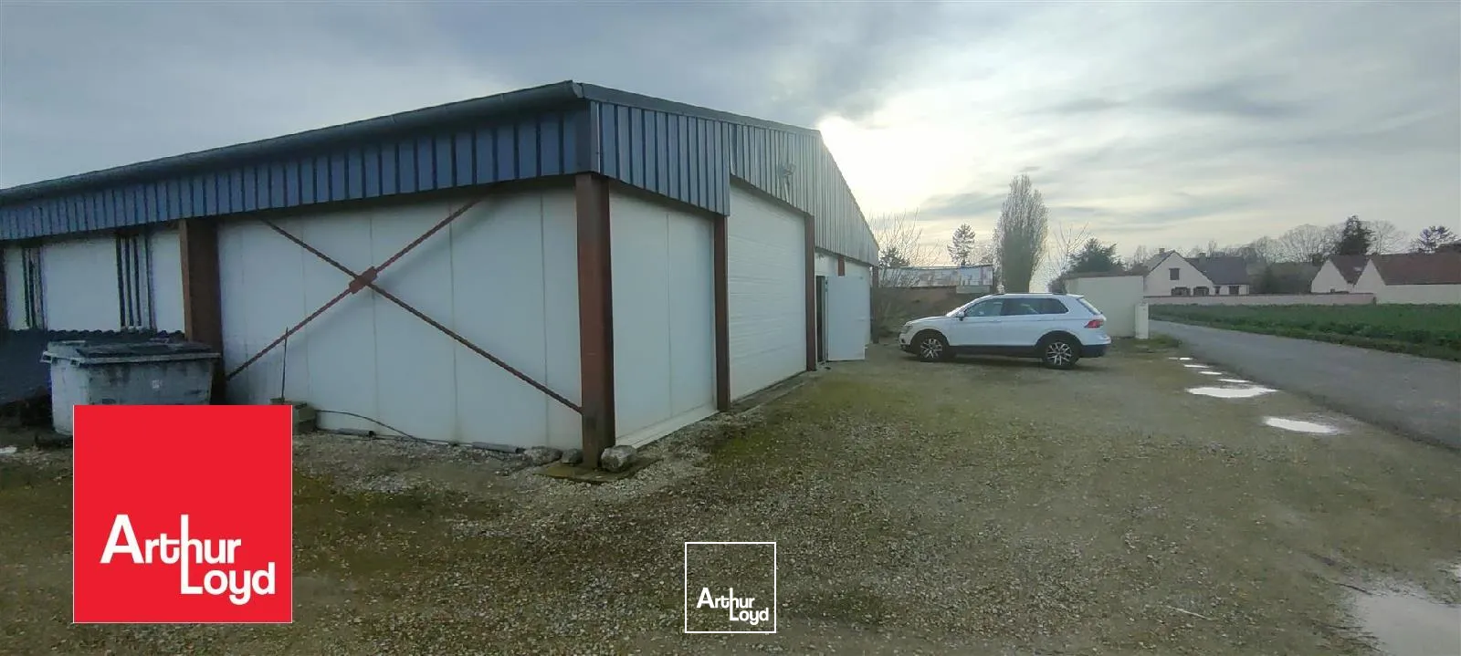 Local d'activité à vendre à PRUNAY LE GILLON 28360