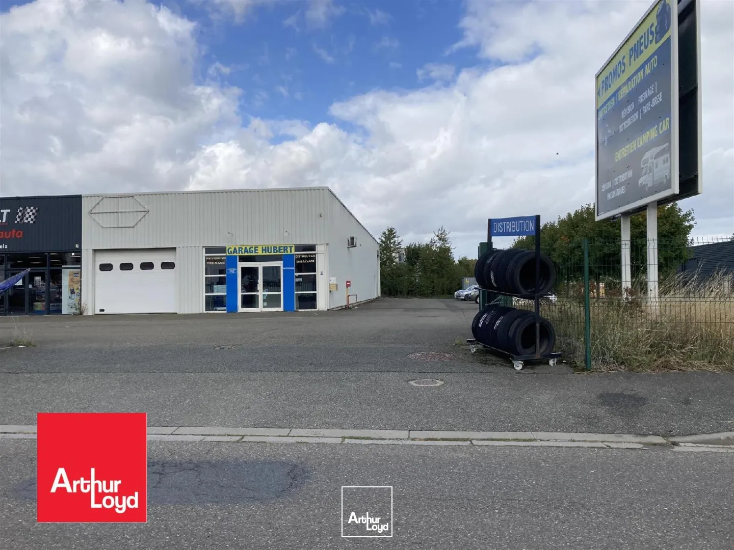 Local commercial à louer à LUISANT 28600