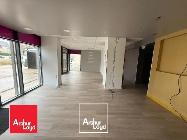 Local commercial à louer à LUISANT 28600