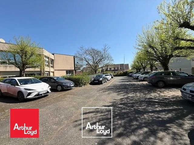 Bureau à louer à LUCE 28110