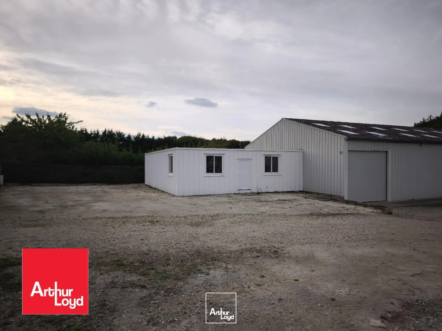 Local d'activité à louer à Nogent LE PHAYE 28630