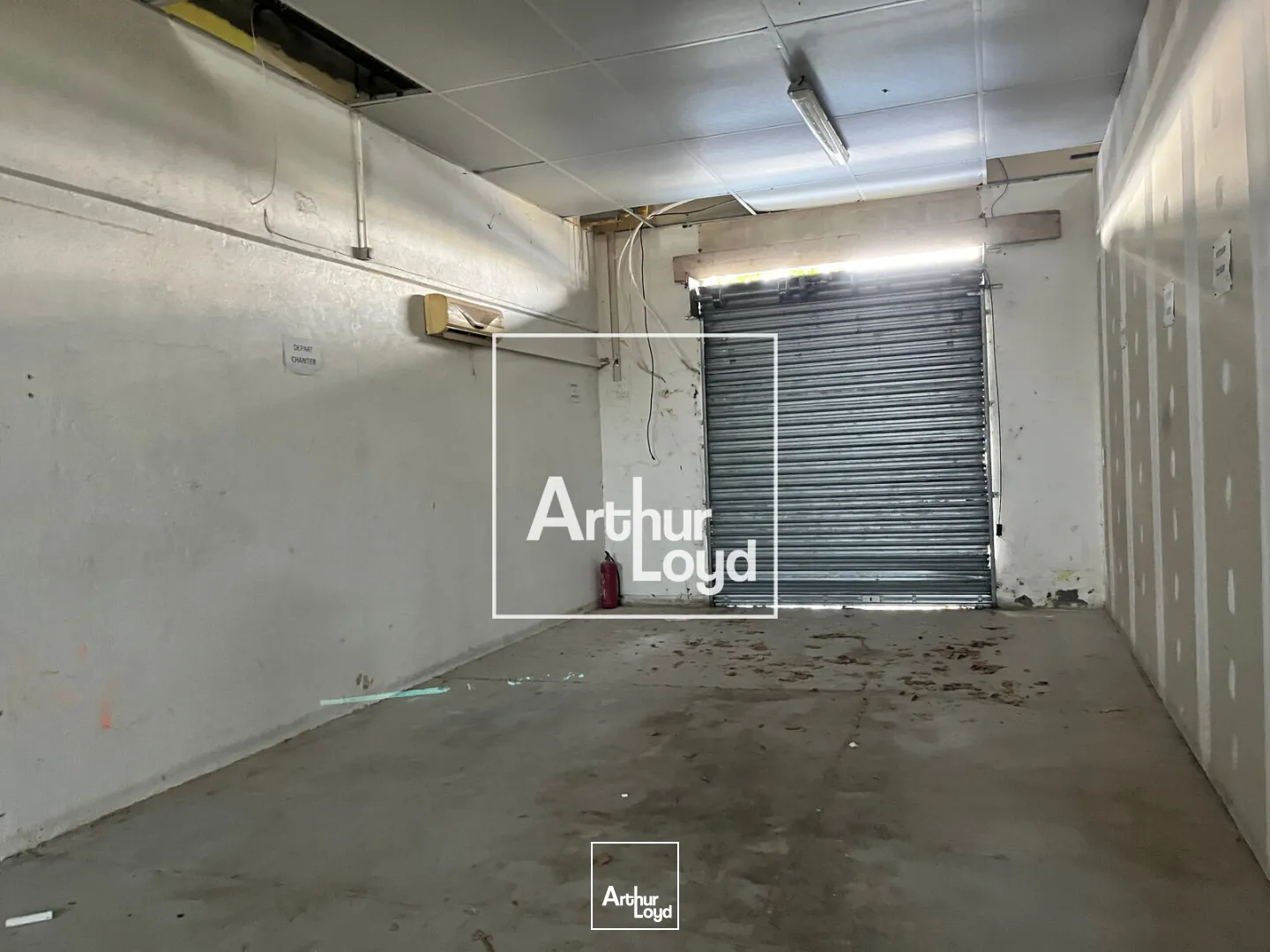 Local disponible en façade RN 113 - Forte visibilité - NIMES OUEST