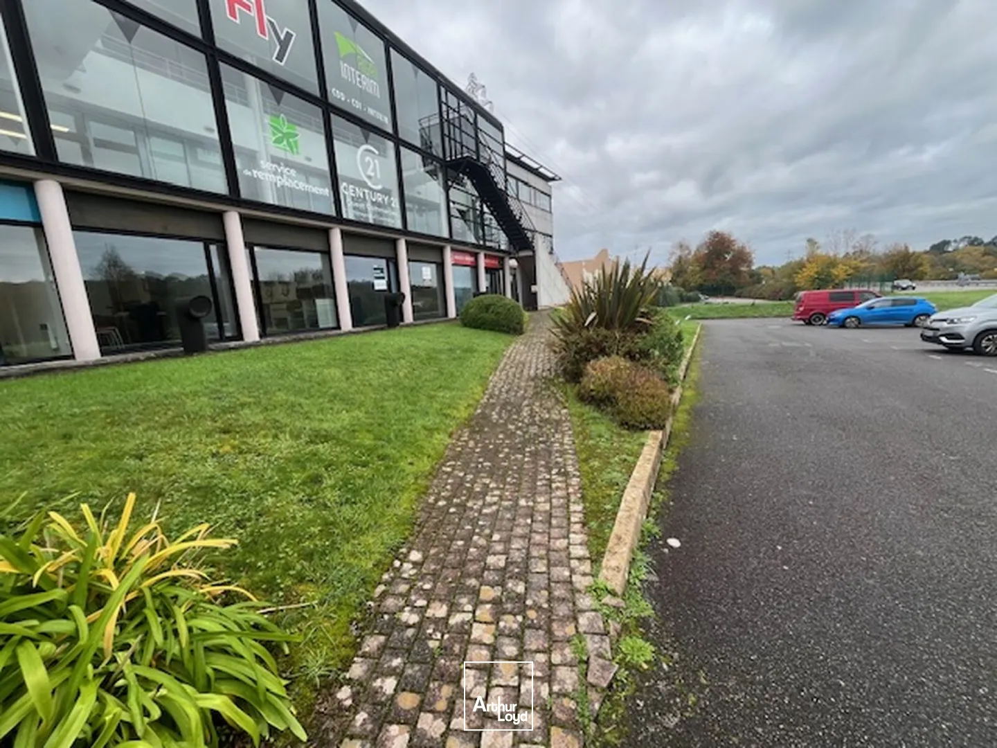 A LOUER - PLATEAUX DE BUREAUX - QUIMPER 