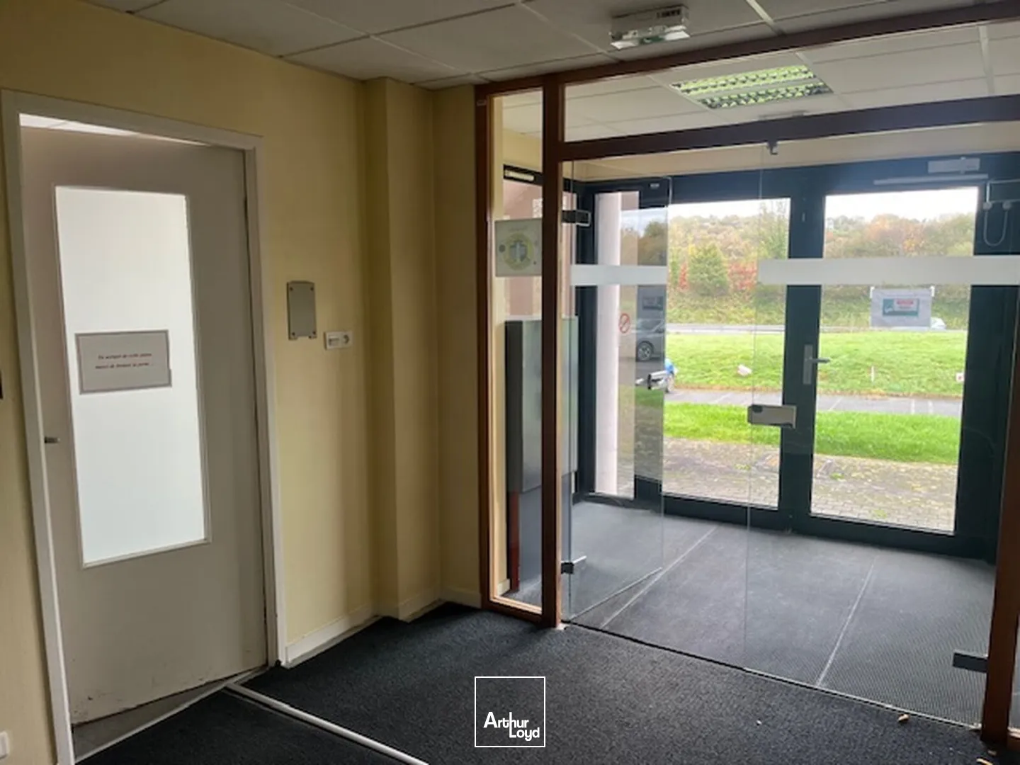 A LOUER - PLATEAUX DE BUREAUX - QUIMPER 