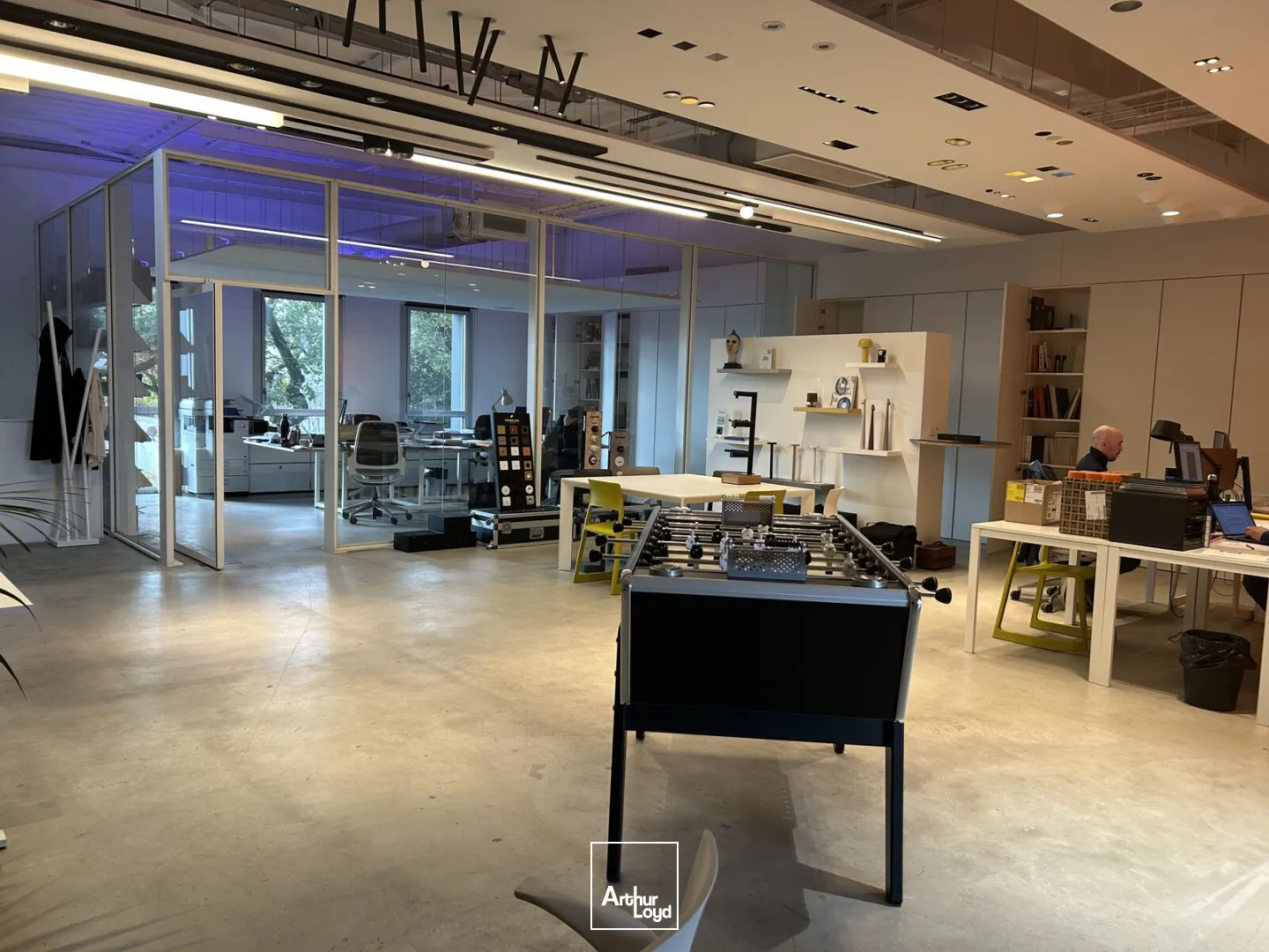 A Nantes, bâtiment d'activité à louer