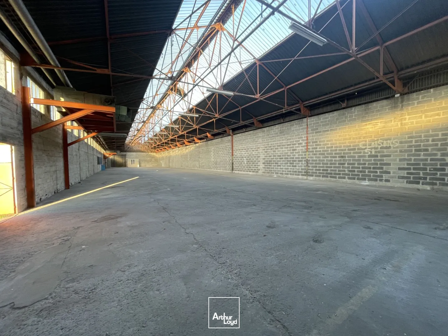 Entrepôts à louer à GRAVIGNY 27930