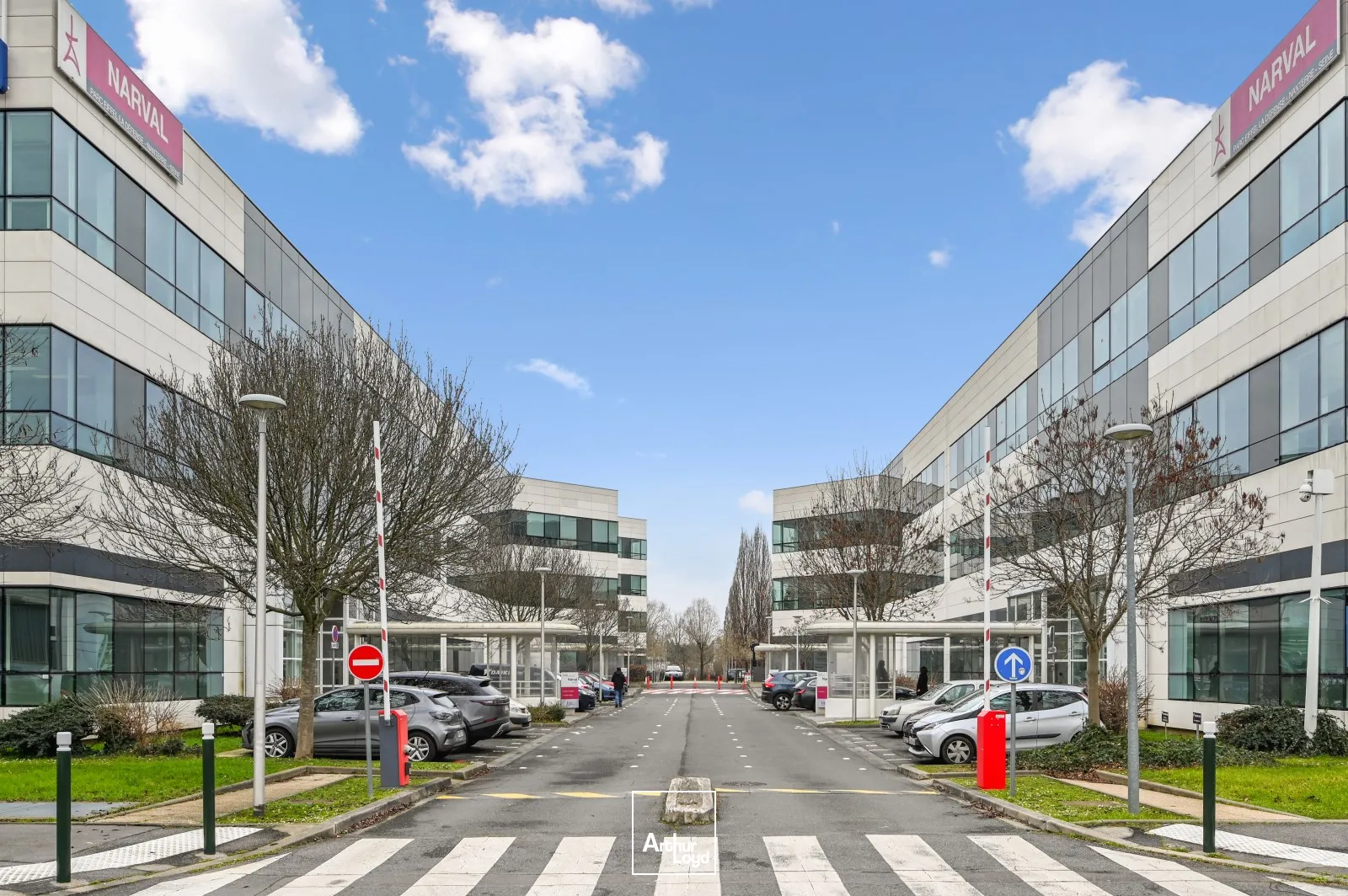 Parc d'activité Nanterre-Seine - A proximité de la Défense - Locaux mixtes à louer