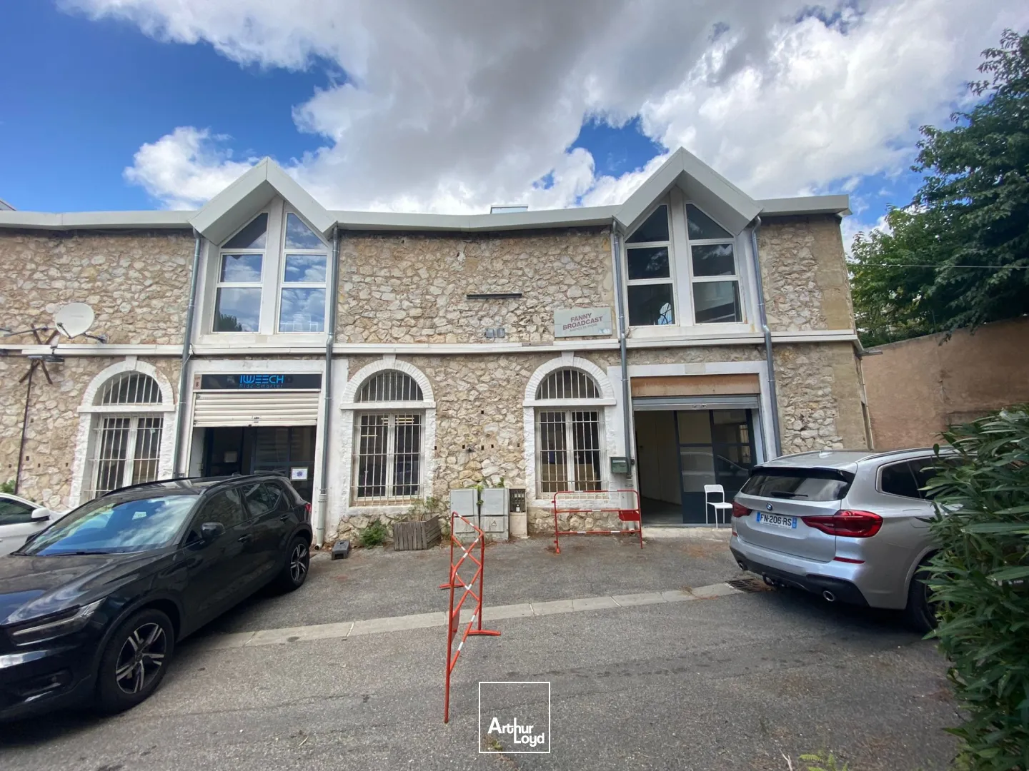 Bureaux avec stockage à louer - Proximité L2 et Sakakini - 13004 Marseille