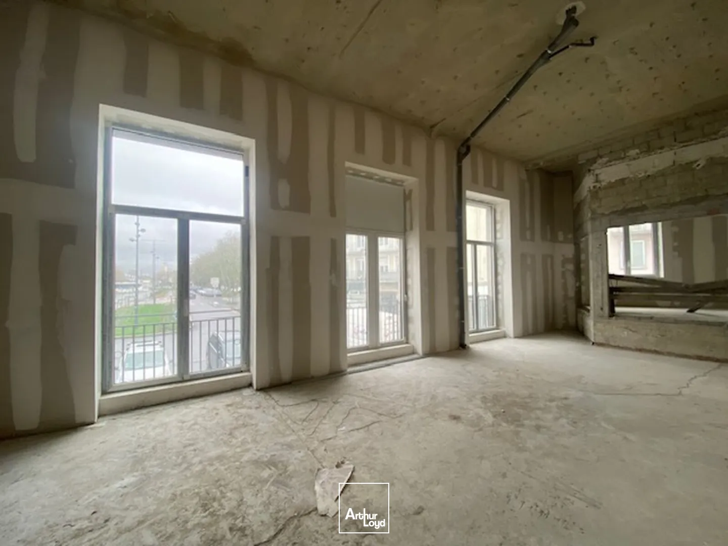 A VENDRE A LOUER PLATEAU DE BUREAUX HYPER CENTRE VILLE BREST PROCHE GARE