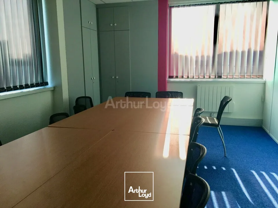 BUREAUX à LOUER de 391 m²