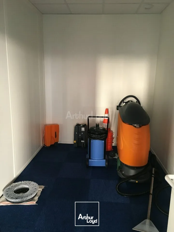 BUREAUX à LOUER de 391 m²