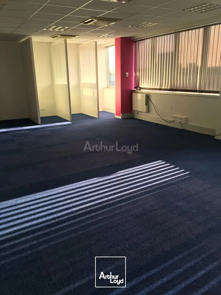 BUREAUX à LOUER de 391 m²