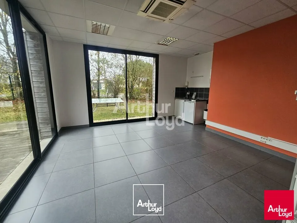 ANGERS OUEST BATIMENT INDEPENDANT DE 539 M² A VENDRE