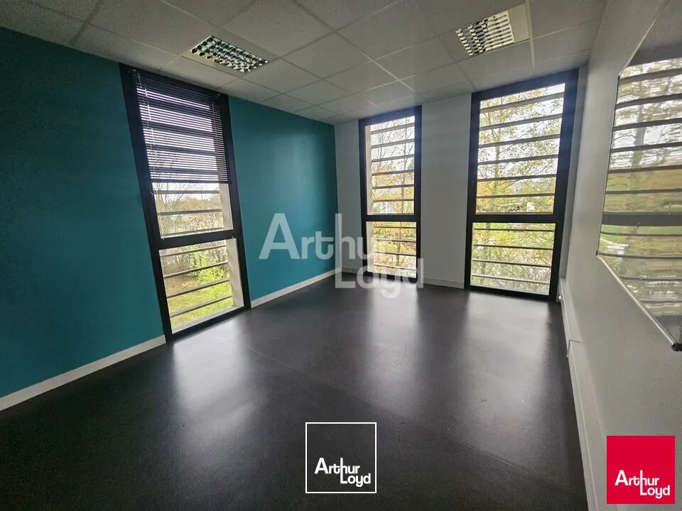 ANGERS OUEST BATIMENT INDEPENDANT DE 539 M² A VENDRE