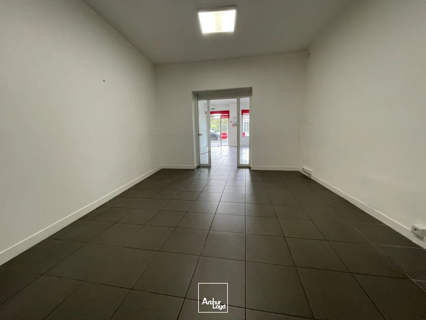 Local commercial à louer à Nantes centre avec visibilité optimale