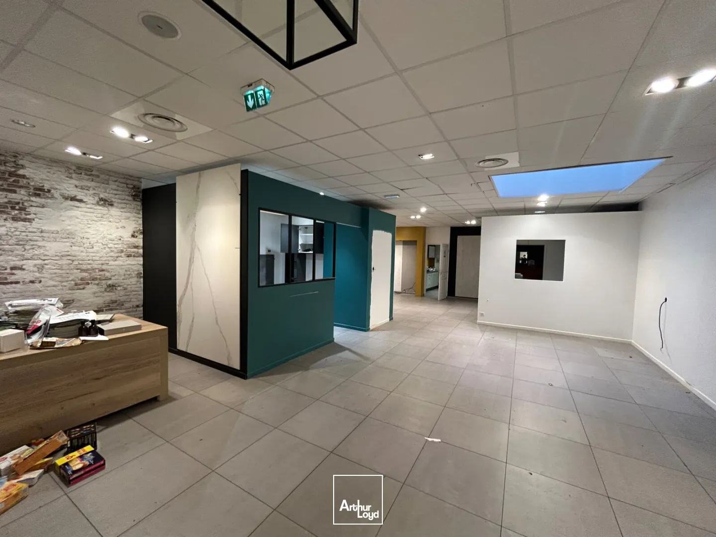 Magnifique emplacement à Louer à Villeneuve d'Ascq