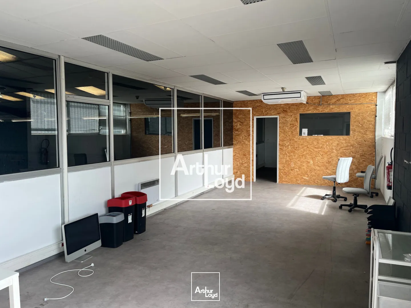 À LOUER - DEUX LOCAUX D'ACTIVITÉS CÔTE À CÔTÉ - TOULOUSE