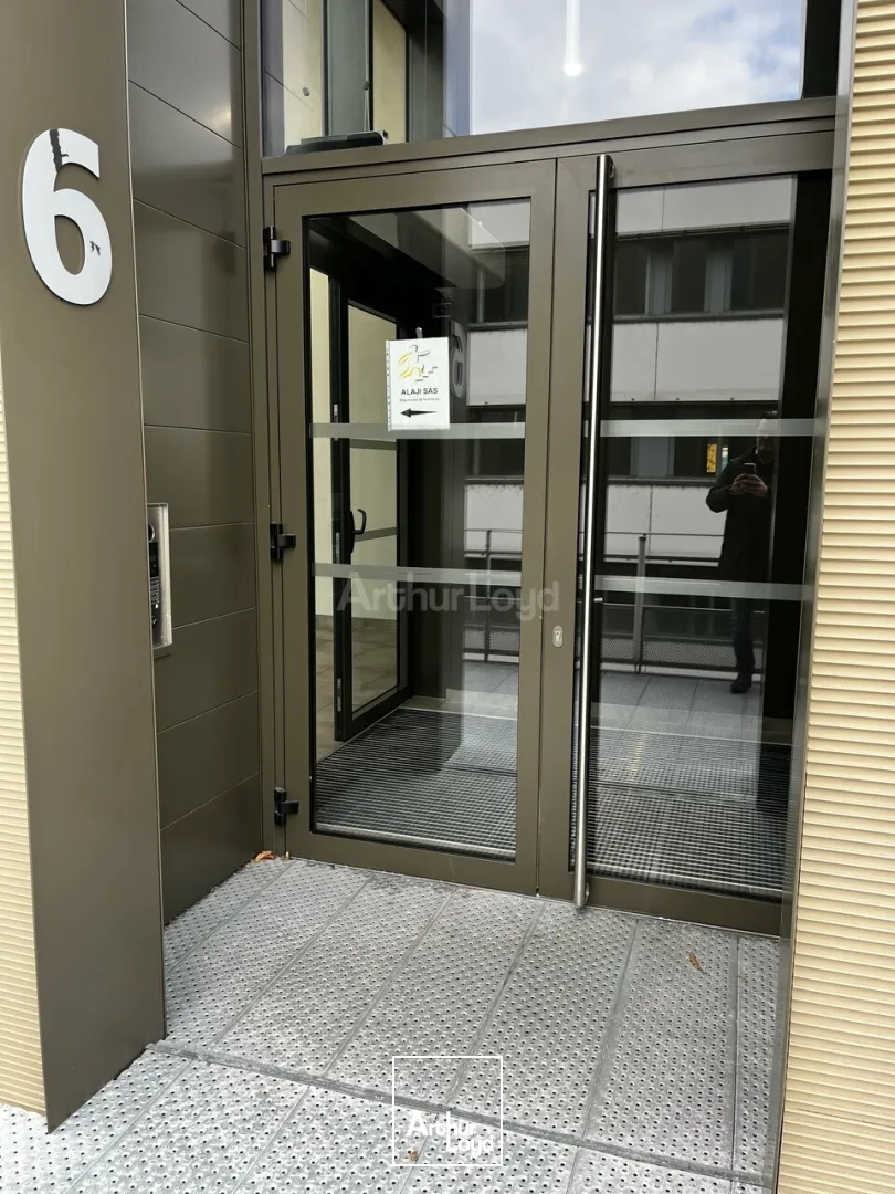 BUREAUX à LOUER de 567 m²