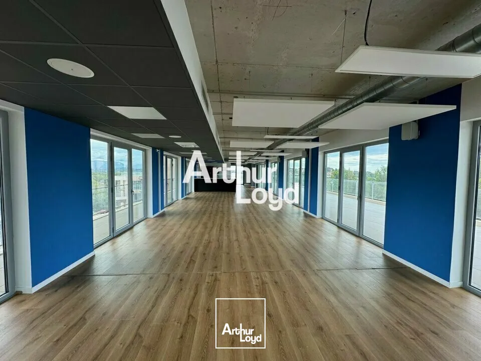 Bureaux neufs à louer 229 m² avec terrasse privative - Proximité Sophia Antipolis 