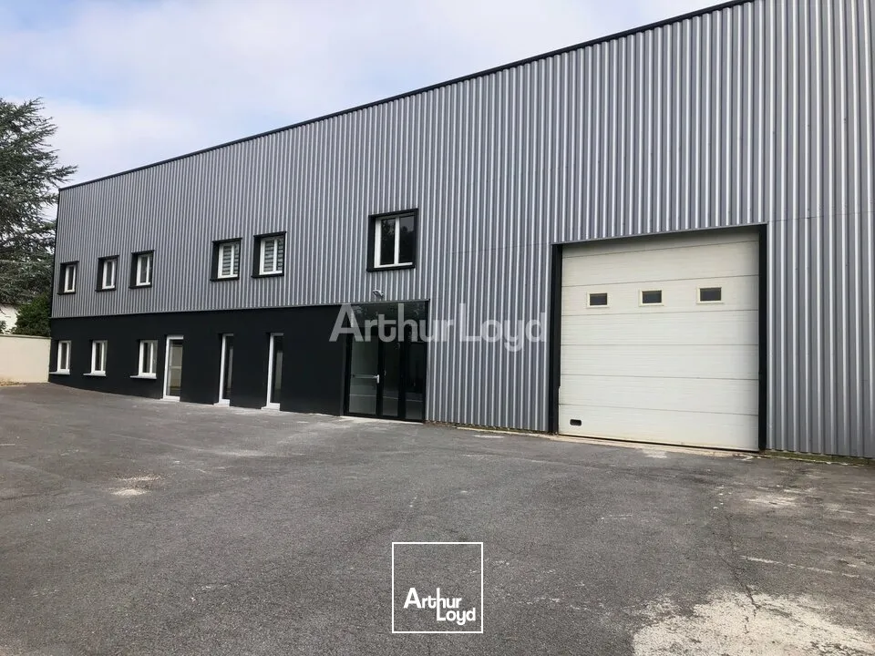 A LOUER - LOCAL D'ACTIVITÉ / COMMERCIAL - REIMS TINQUEUX