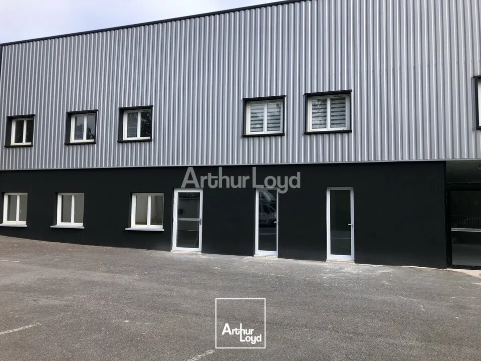 A LOUER - LOCAL D'ACTIVITÉ / COMMERCIAL - REIMS TINQUEUX