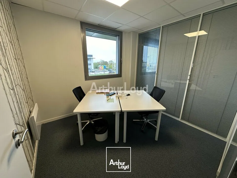 Plateau de bureaux d'environ 356 m2 divisible - REIMS CROIX BANDLIN