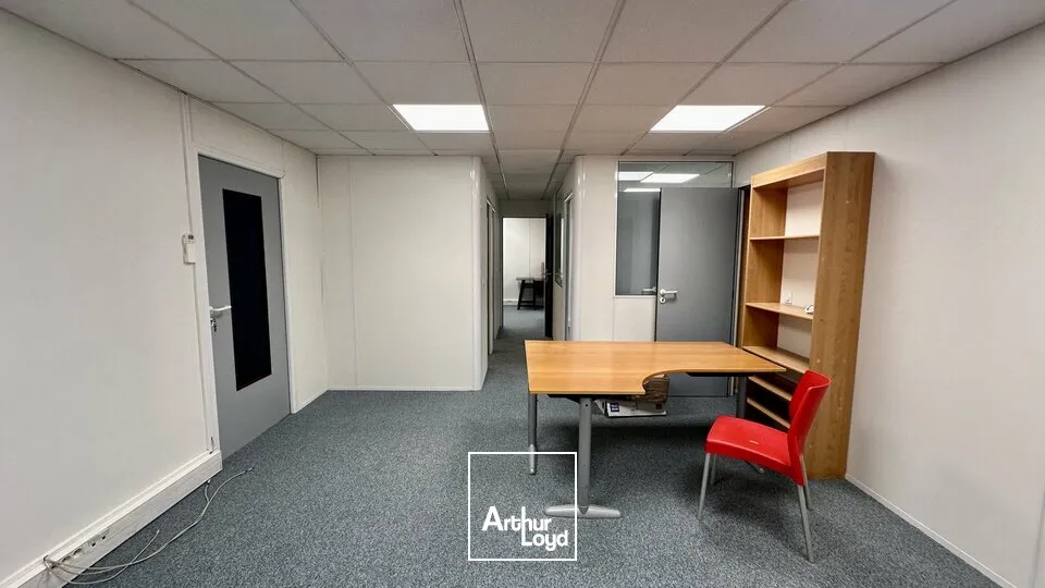 A LOUER - Bureaux proche Aix les Bains