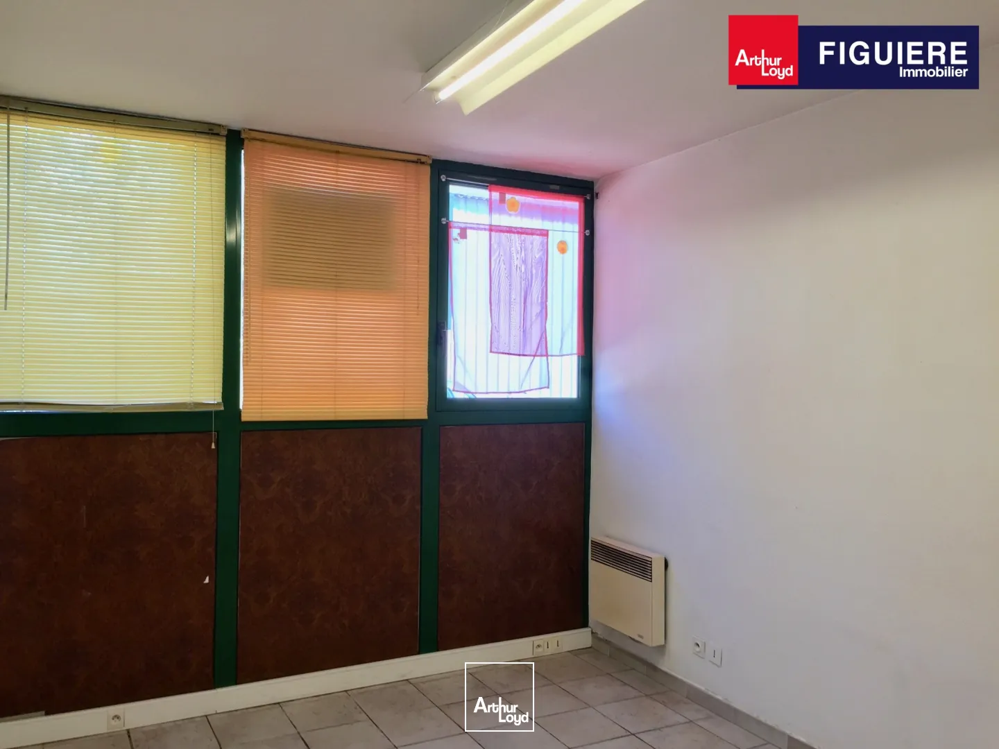 Local d'activités à LOUER sur EGUILLES