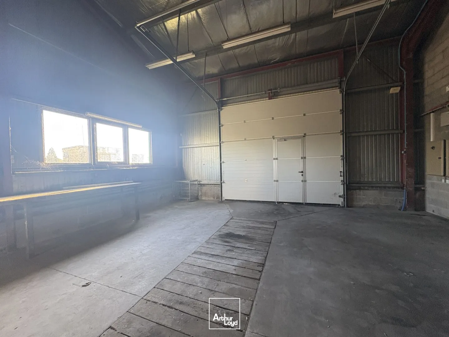 Cellule mixte à louer - 174 m2 - Saint Jean de Braye