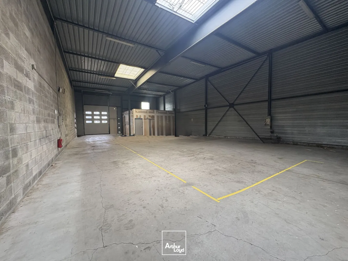 Locaux d'activité à louer à SEMOY 45400