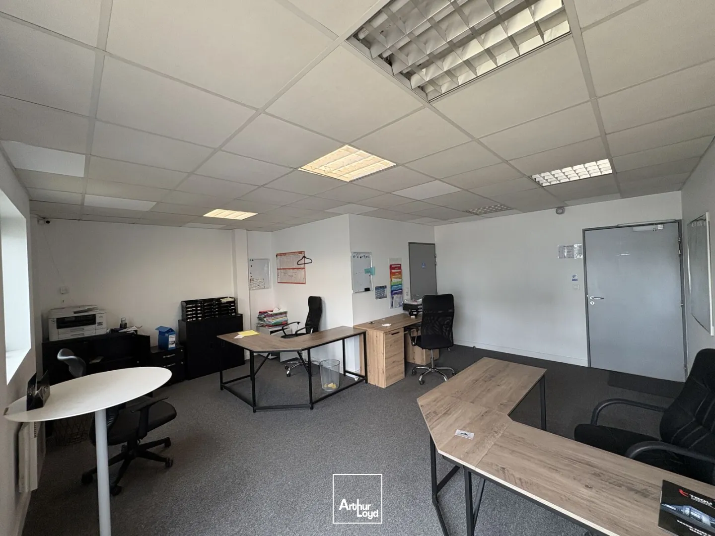 Locaux d'activité à louer à SEMOY 45400