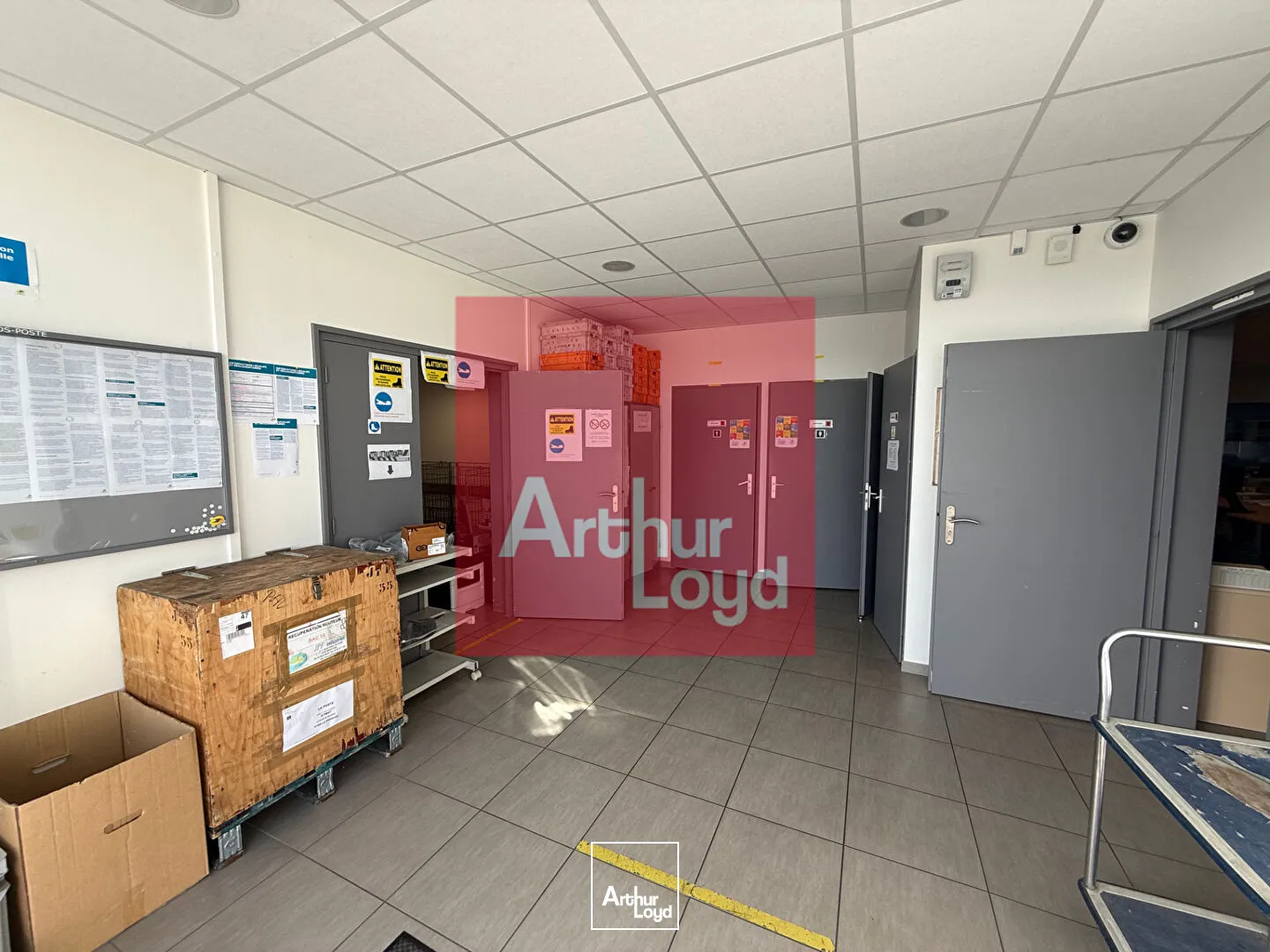 Local d'activité de 194 m² à louer emplacement fonctionnel et accessible dans l'agglomération agenaise