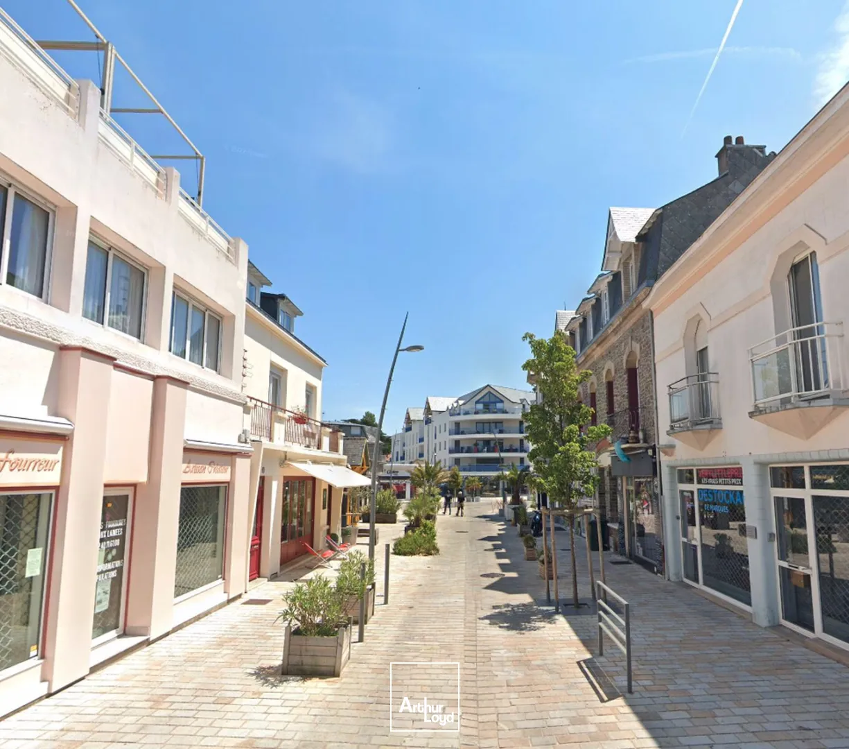 Local commercial à louer à Pornichet avec cour intérieure