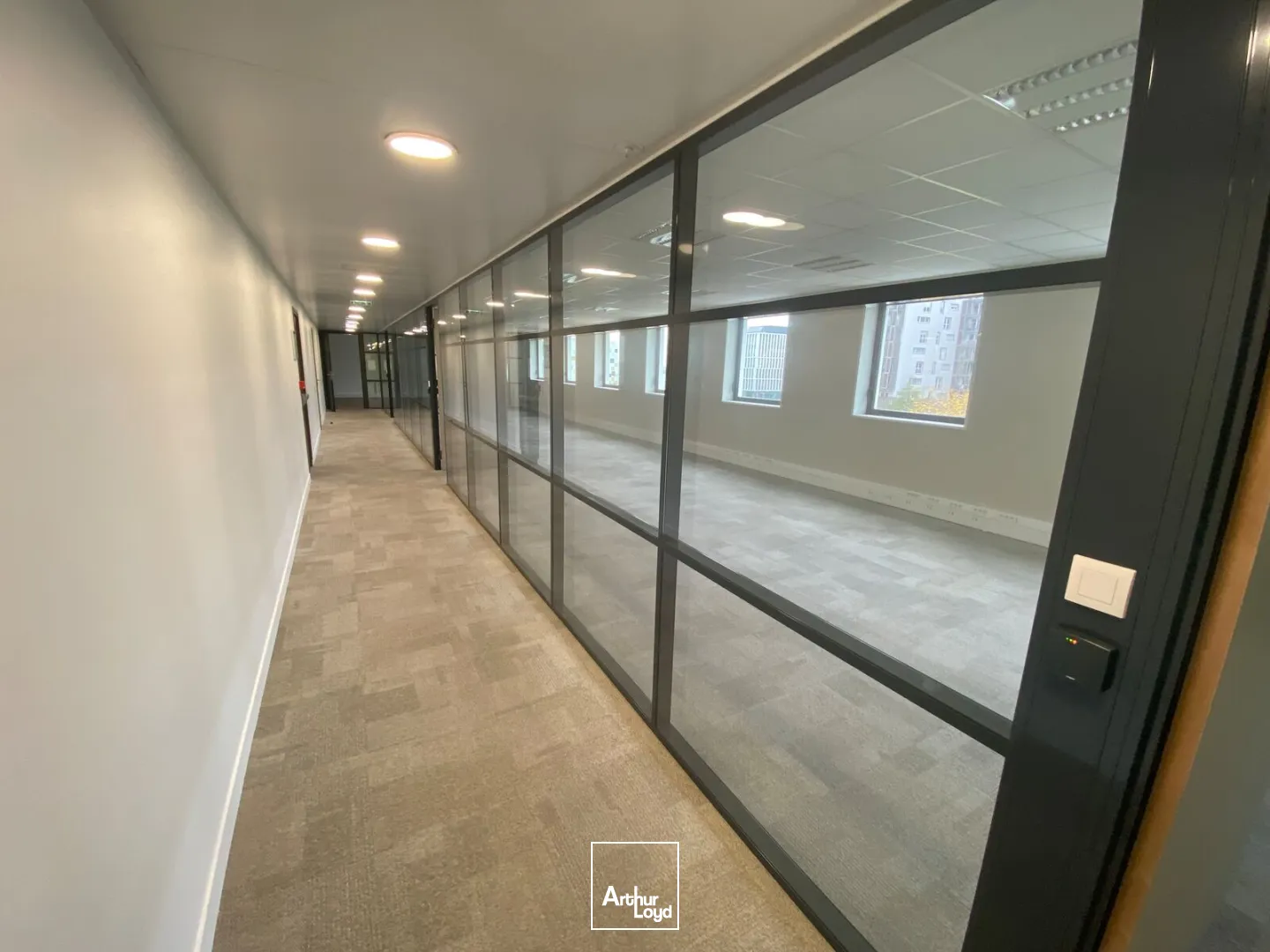 Bureaux à louer au pied du RER Nanterre Préfecture