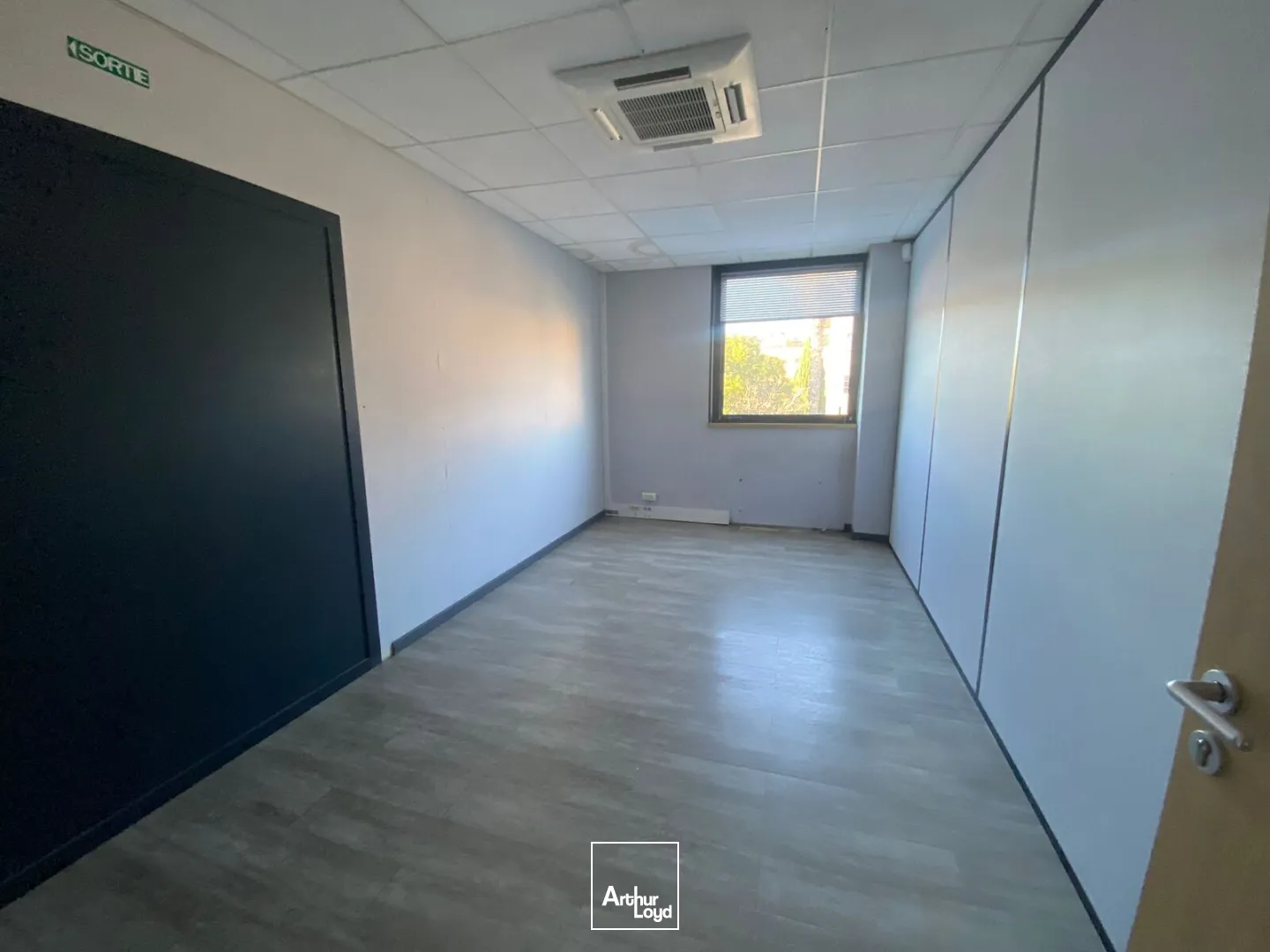 Bureaux à louer en ZFU - 13016 Marseille