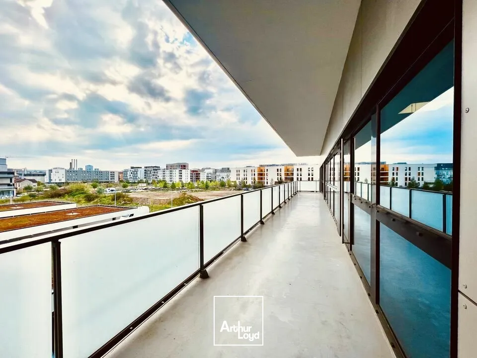 BUREAUX à LOUER de 457 m²