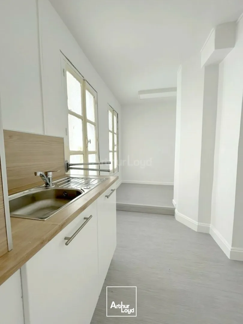 BUREAUX à LOUER de 115 m²