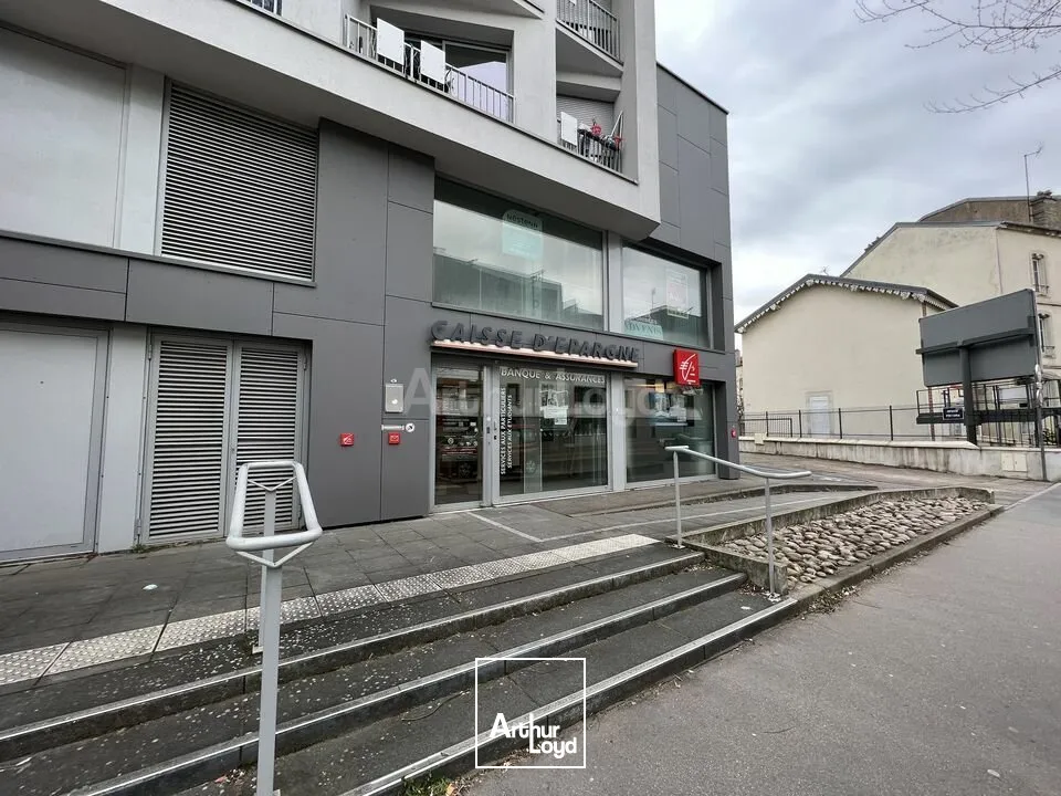 BUREAUX à LOUER de 131 m²
