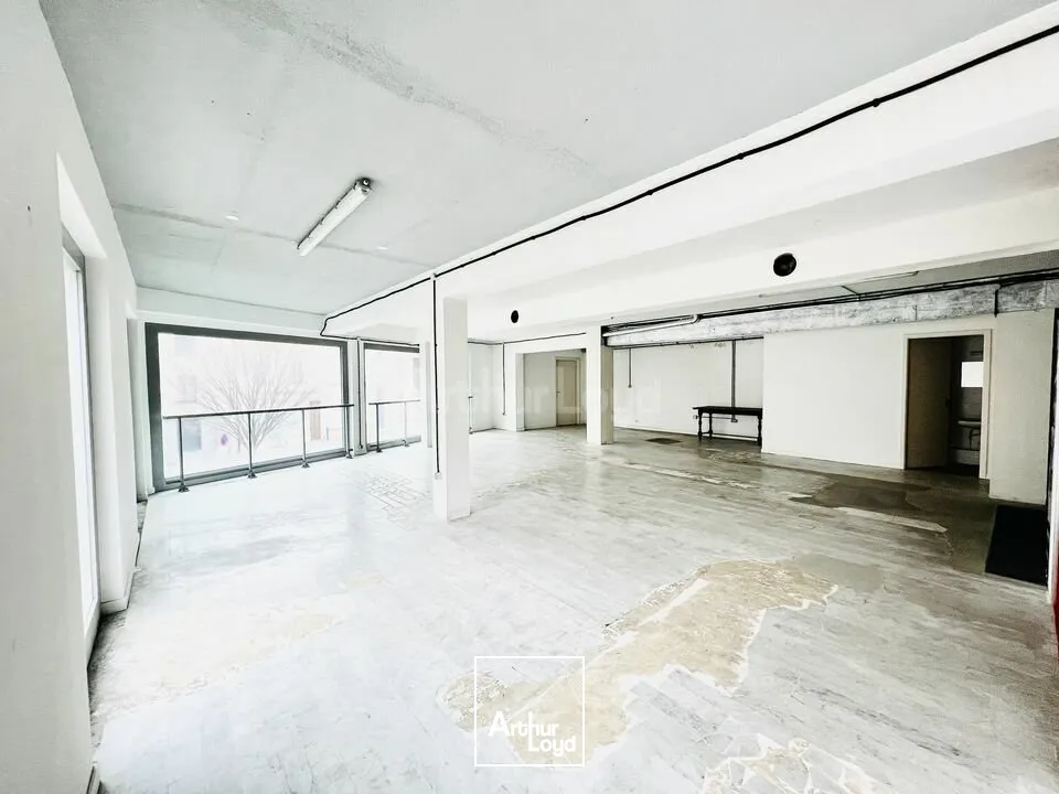 BUREAUX à LOUER de 131 m²