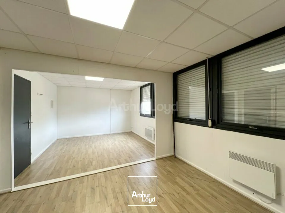 BUREAUX à LOUER de 145 m²