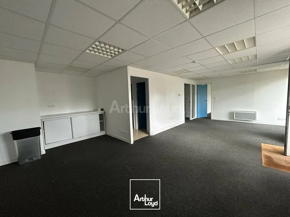BUREAUX à LOUER de 118 m²