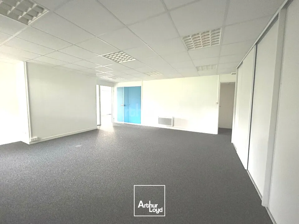 BUREAUX à LOUER de 118 m²